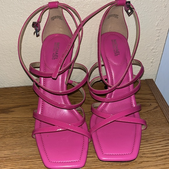 New Michael Kors pink strap heels - size 7.5 - Picture 1 of 7